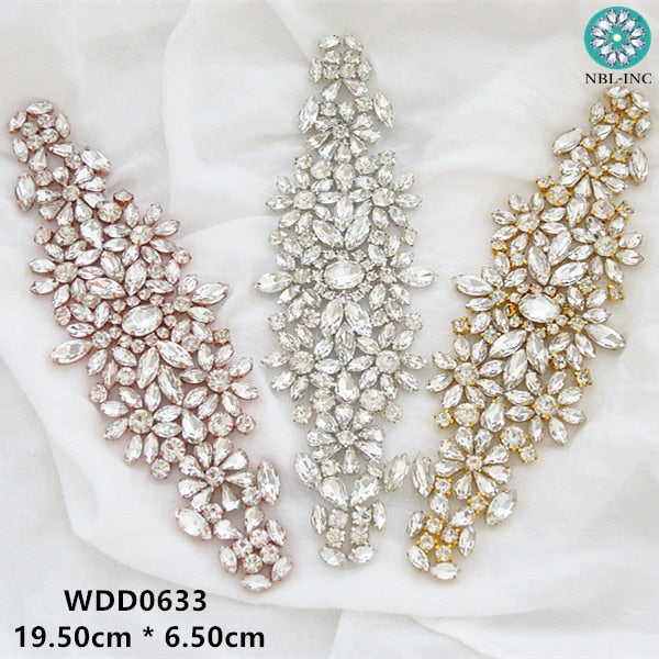 9392.000  Apliques - Cintos Artesanais em Strass