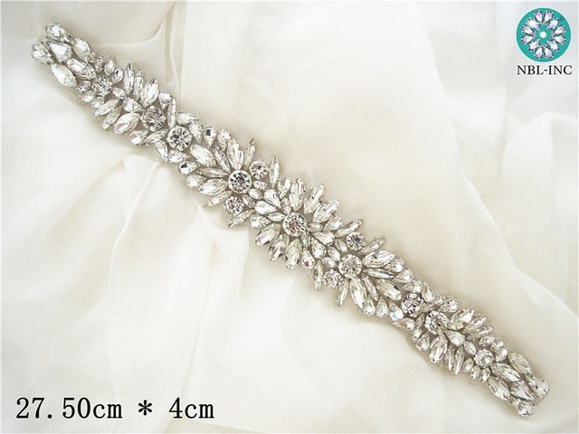 9392.000  Apliques - Cintos Artesanais em Strass